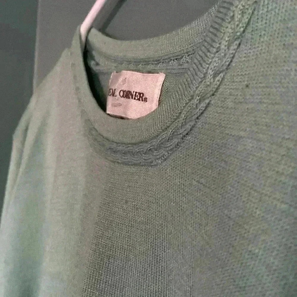 Casual Corner wool blend sage green sweater with collar detail - Picture 3 of 6